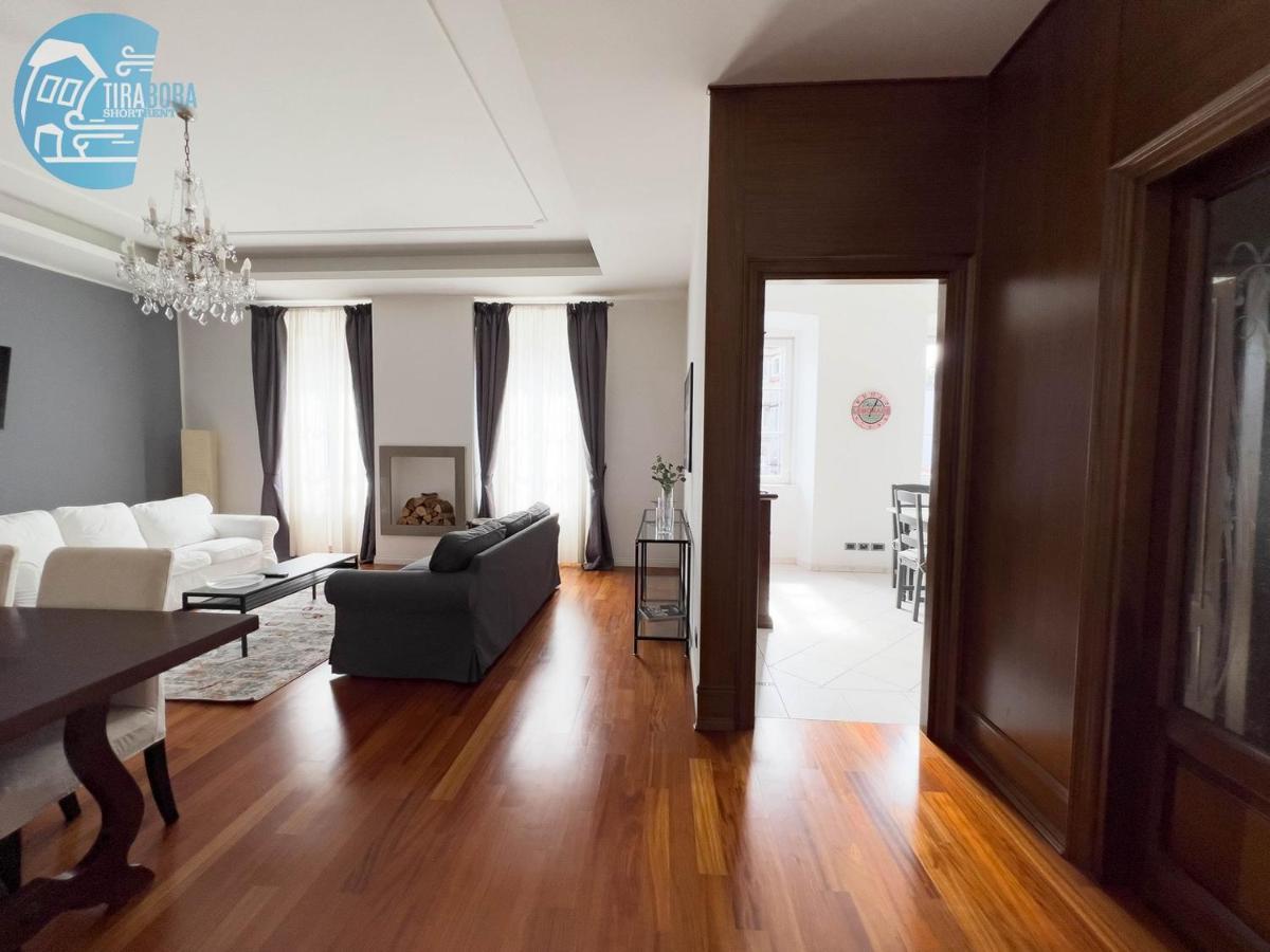 Mazzini 44 Tirabora Short Rent Apartment Trieste Luaran gambar
